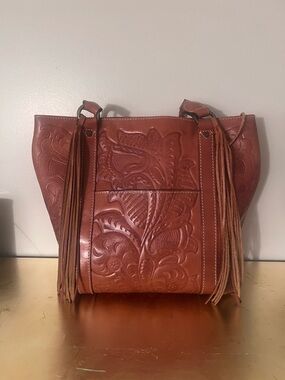 Embossed Fringe Leather Tote Bag in Brown